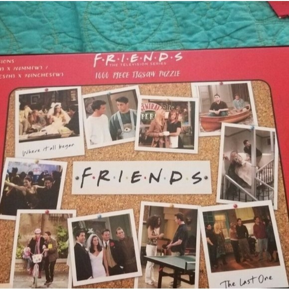 Bundle of 2: Friends Jigsaw 1000pcs Puzzles - Picture 5 of 15